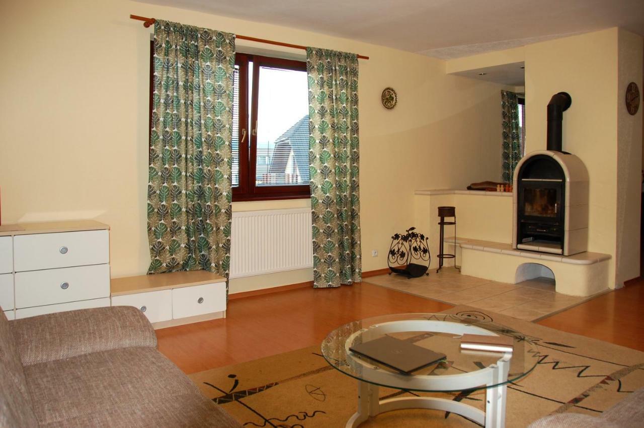 Dreamland Apartment Poprad Bagian luar foto